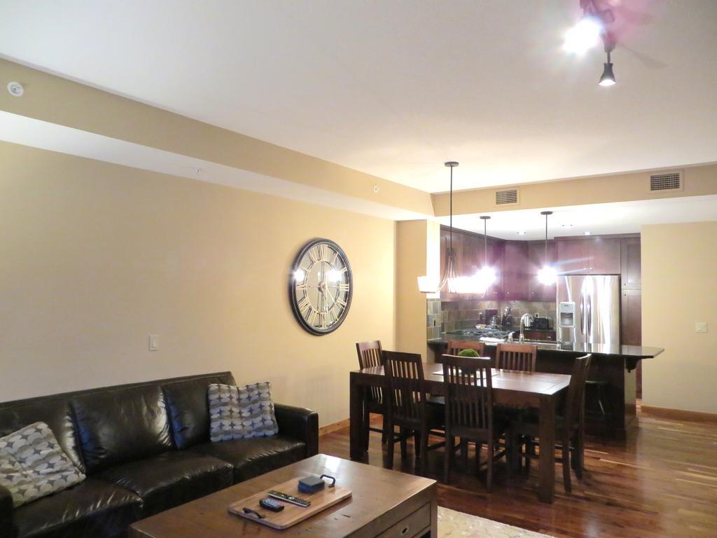 Luxury Canmore Vacations Екстериор снимка