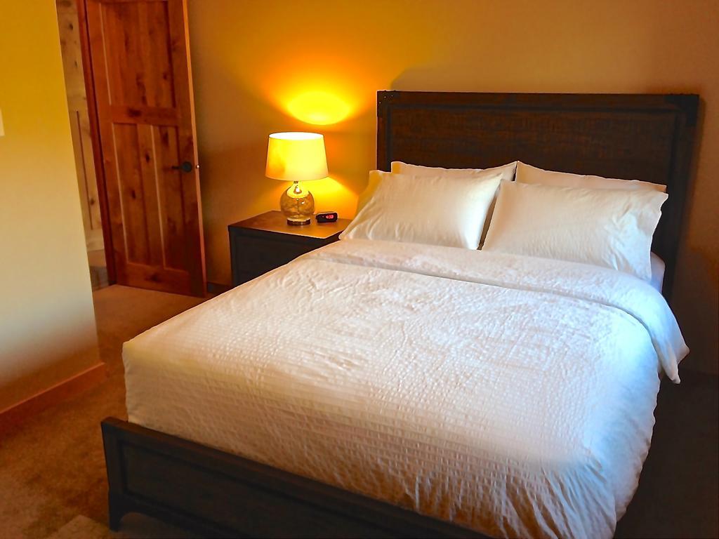 Luxury Canmore Vacations Екстериор снимка